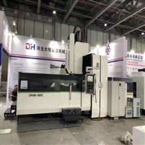 精密(mì)數控龍門(men)銑床DHXK2503